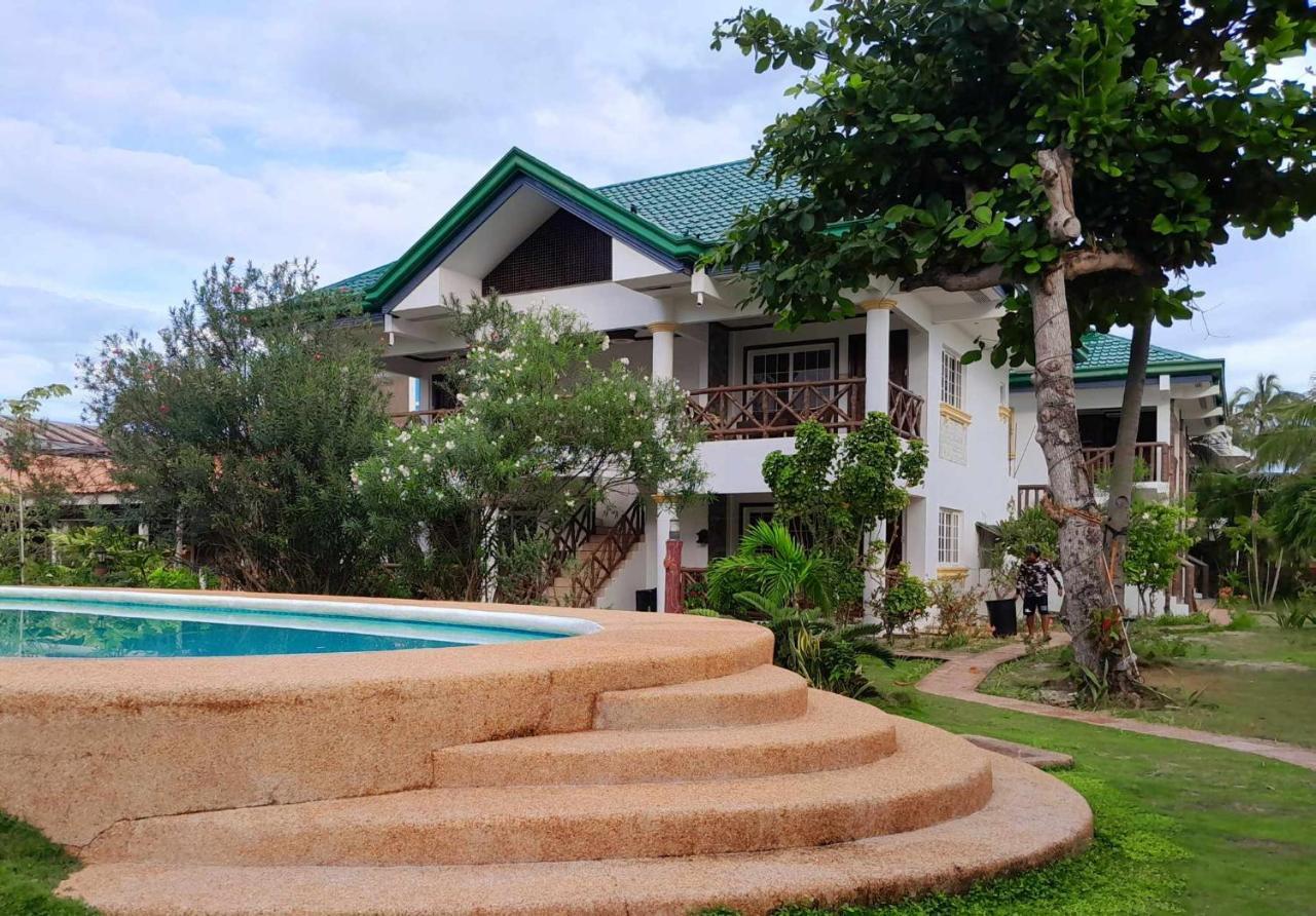 Blue Dolphin Hotel Malapascua Island Exteriör bild